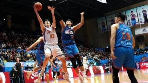 大乐透期号分析：火箭让步背后原因